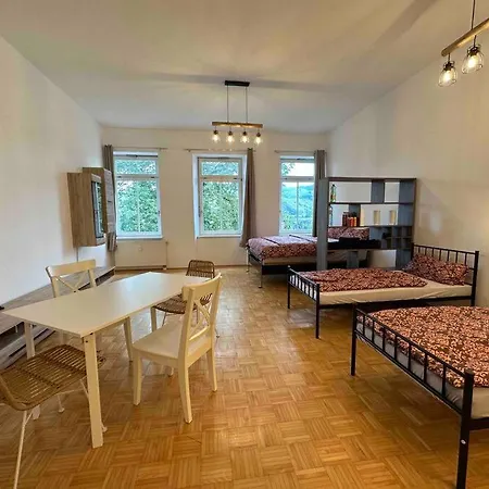 55m2 Apartment, 5 Min To Circuit קניטלפלד